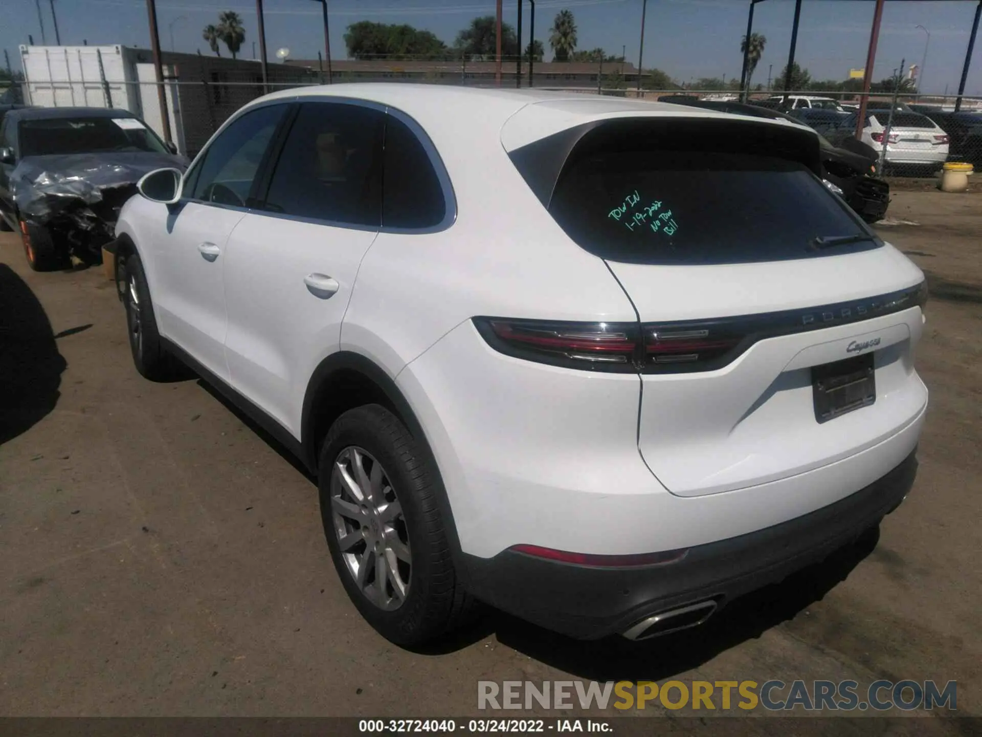 3 fotografías del automóvil dañado WP1AA2AY6LDA01733 PORSCHE CAYENNE 2020