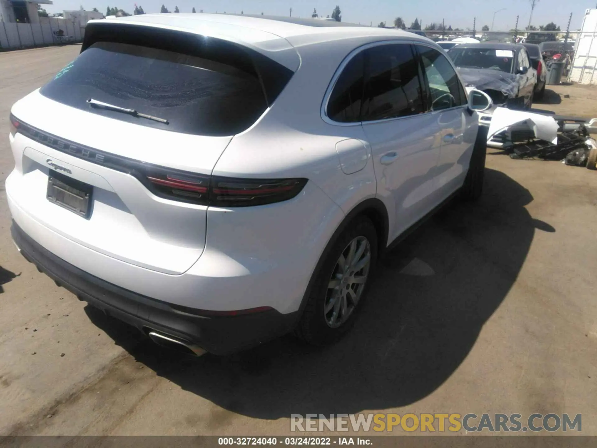 4 fotografías del automóvil dañado WP1AA2AY6LDA01733 PORSCHE CAYENNE 2020