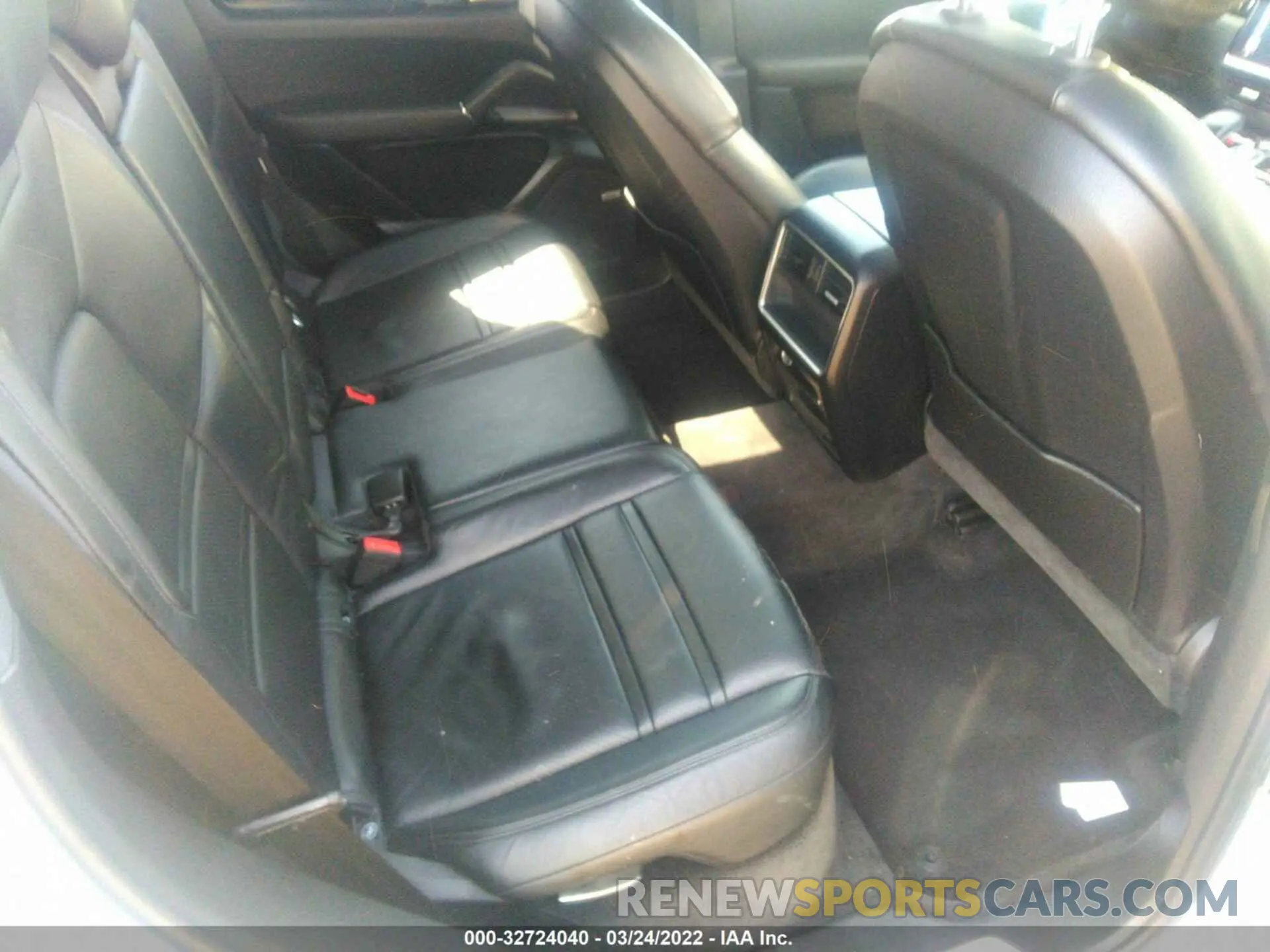 8 fotografías del automóvil dañado WP1AA2AY6LDA01733 PORSCHE CAYENNE 2020