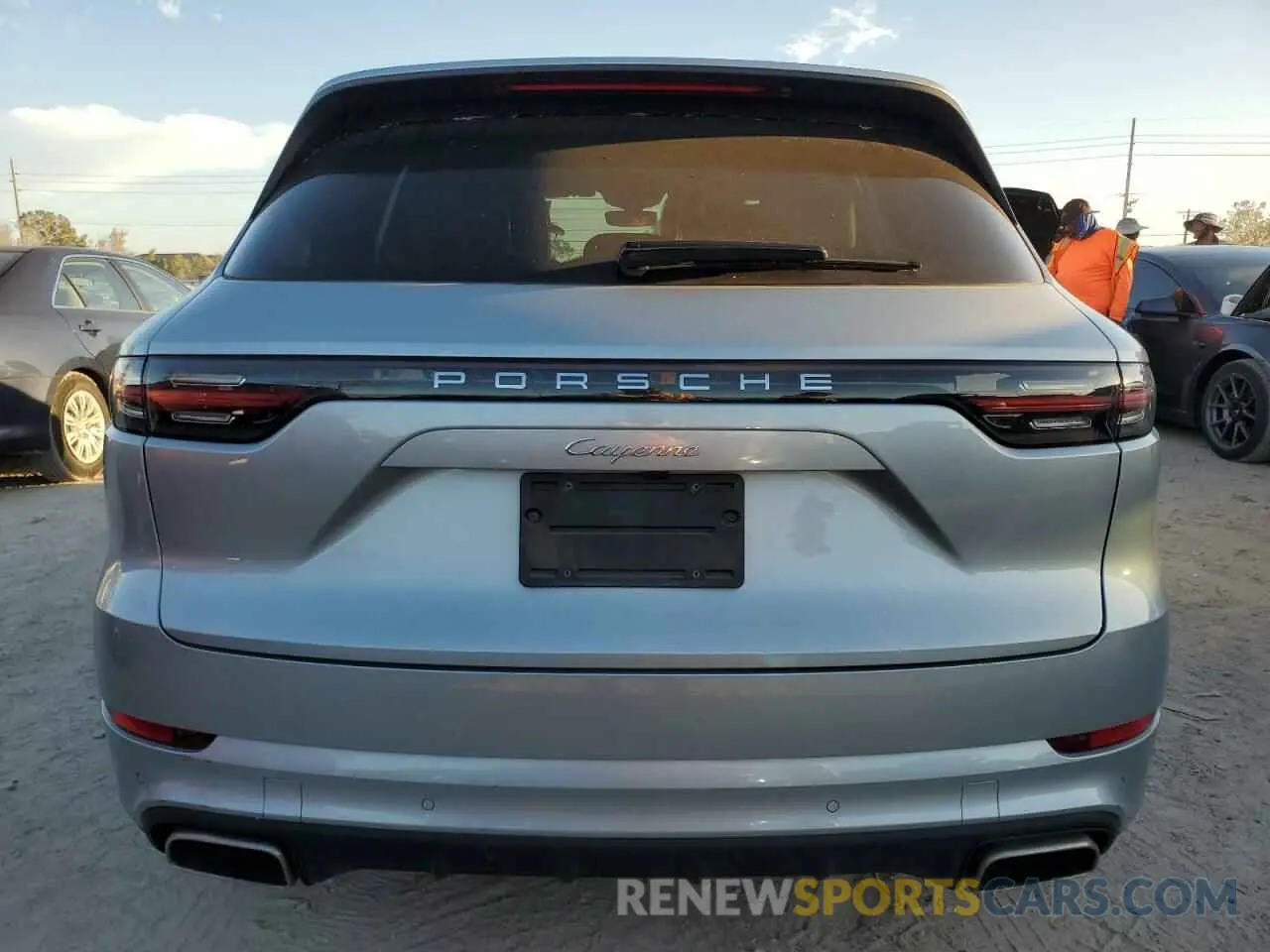 6 fotografías del automóvil dañado WP1AA2AY6LDA09900 PORSCHE CAYENNE 2020
