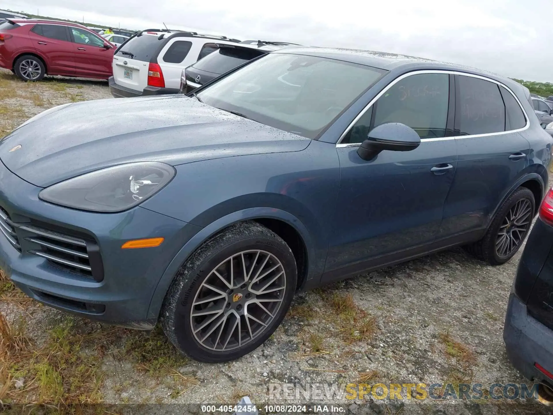 2 fotografías del automóvil dañado WP1AA2AY8LDA00891 PORSCHE CAYENNE 2020