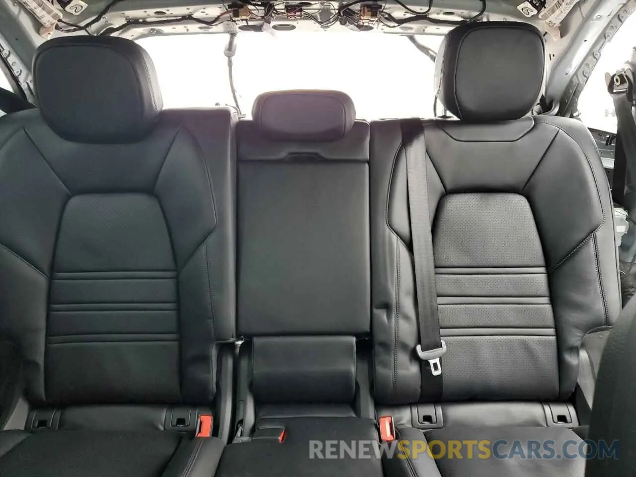 10 fotografías del automóvil dañado WP1AB2AY8LDA27666 PORSCHE CAYENNE 2020