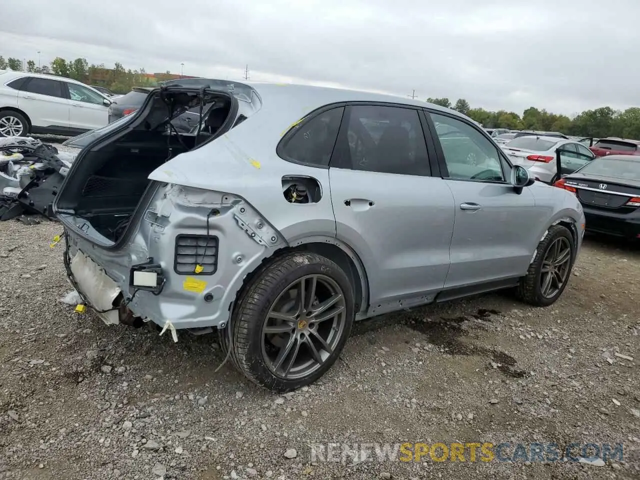 3 fotografías del automóvil dañado WP1AB2AY8LDA27666 PORSCHE CAYENNE 2020