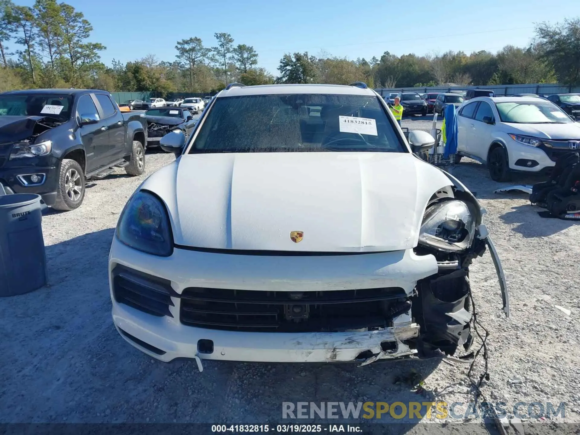 12 fotografías del automóvil dañado WP1AB2AY9LDA28759 PORSCHE CAYENNE 2020