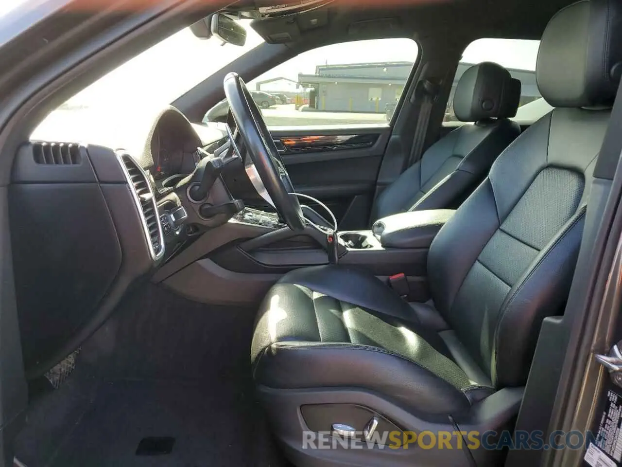 7 fotografías del automóvil dañado WP1AE2AY8LDA22202 PORSCHE CAYENNE 2020