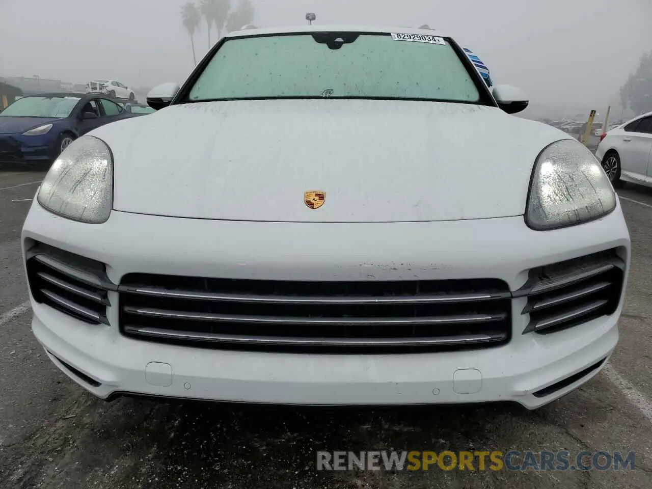 5 fotografías del automóvil dañado WP1AE2AYXLDA23108 PORSCHE CAYENNE 2020