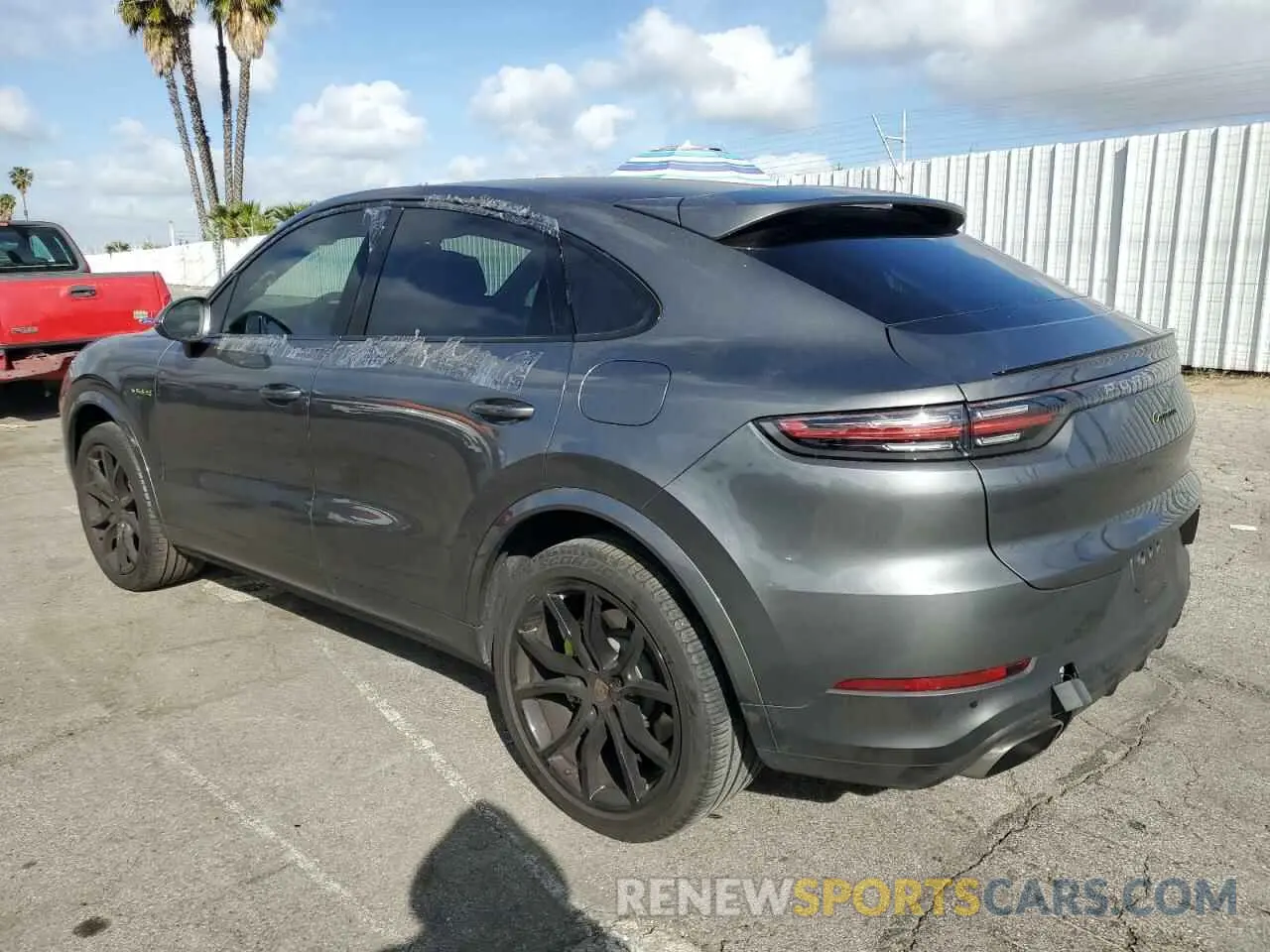 2 fotografías del automóvil dañado WP1BE2AY3LDA55144 PORSCHE CAYENNE 2020