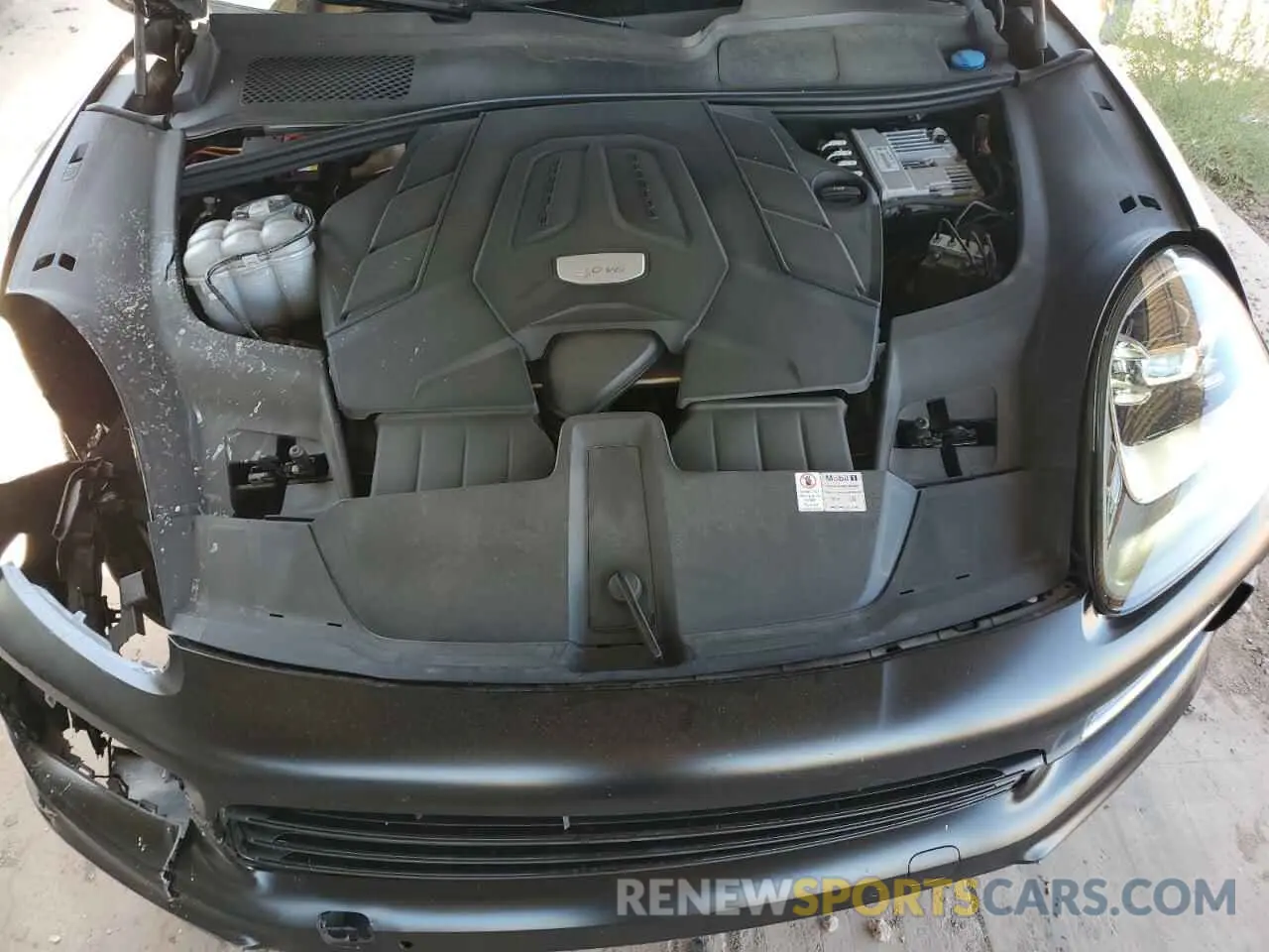 12 fotografías del automóvil dañado WP1AA2AY0MDA05827 PORSCHE CAYENNE 2021