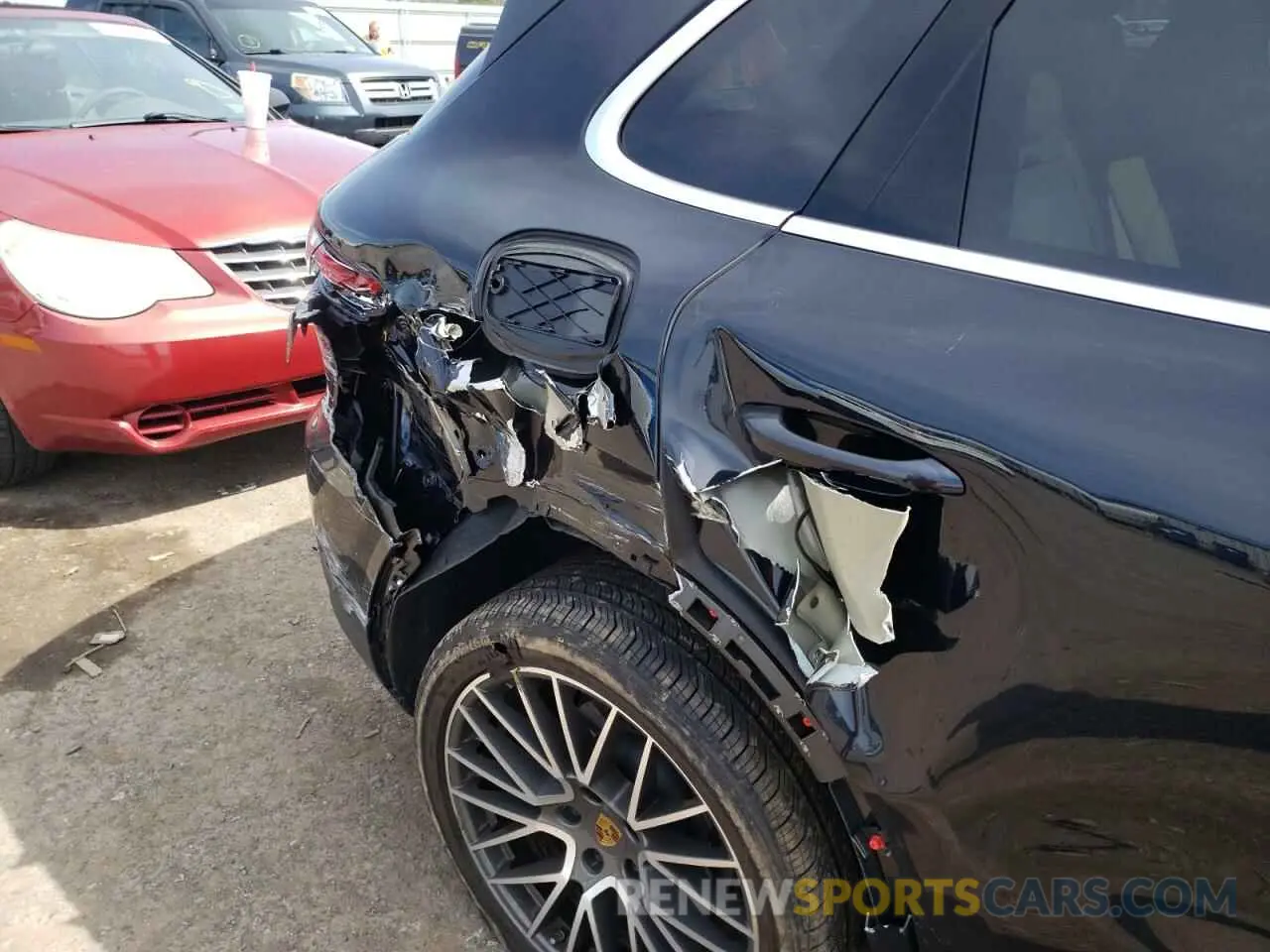 9 fotografías del automóvil dañado WP1AA2AY1MDA09417 PORSCHE CAYENNE 2021