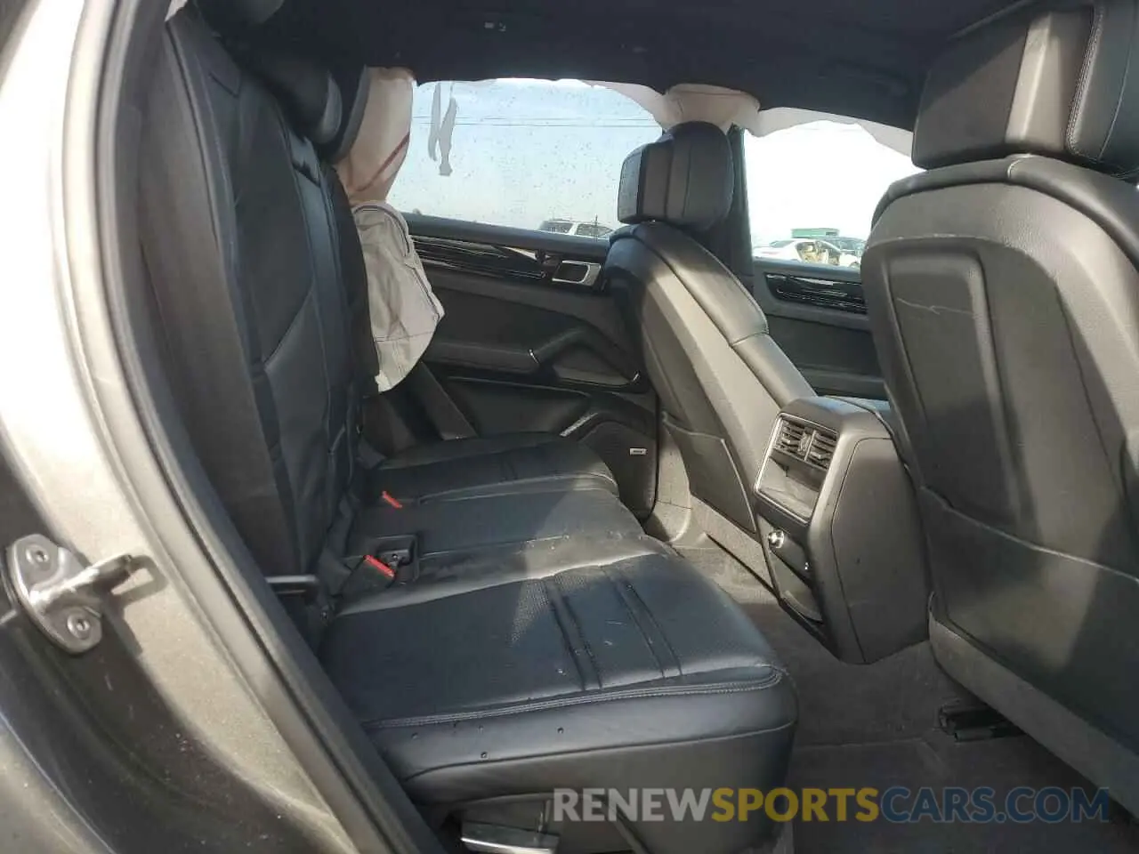 11 fotografías del automóvil dañado WP1AA2AY2MDA01617 PORSCHE CAYENNE 2021
