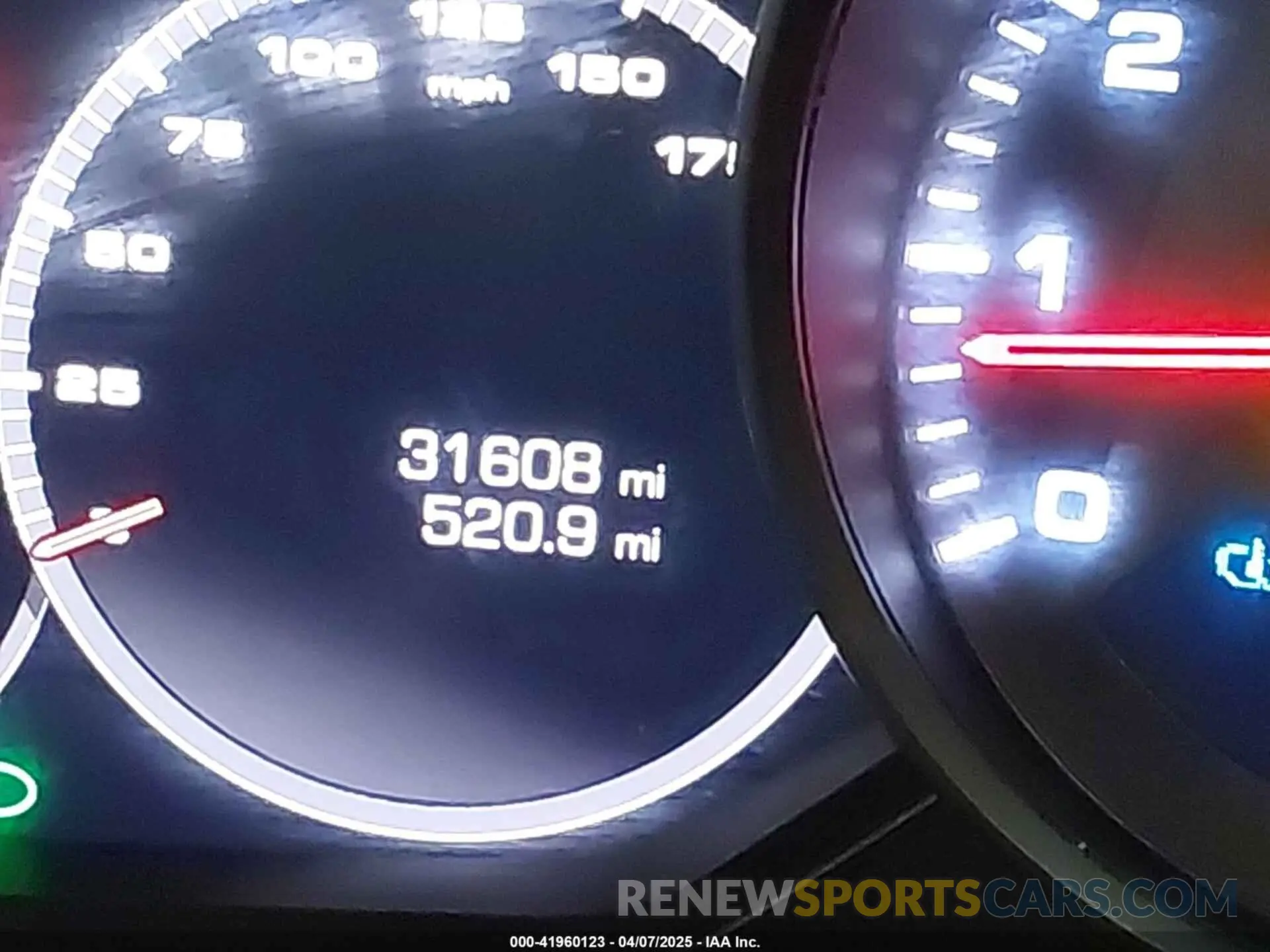 15 fotografías del automóvil dañado WP1AA2AY2MDA02282 PORSCHE CAYENNE 2021