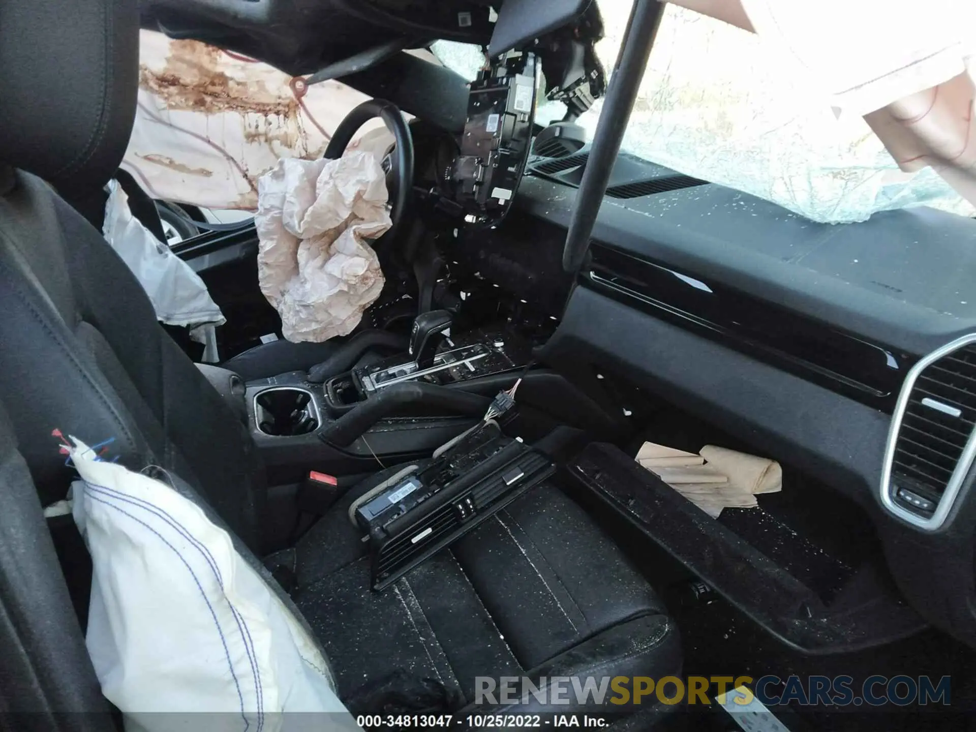 5 fotografías del automóvil dañado WP1AA2AY2MDA05120 PORSCHE CAYENNE 2021