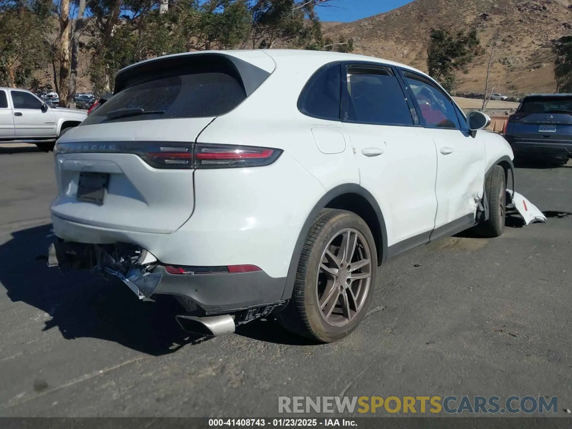 4 fotografías del automóvil dañado WP1AA2AY2MDA07529 PORSCHE CAYENNE 2021
