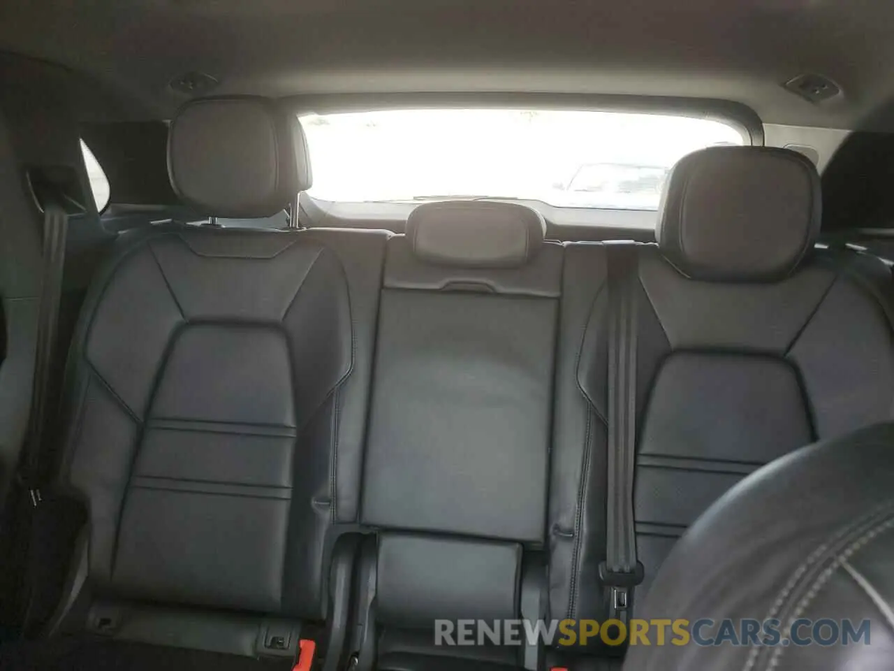 10 fotografías del automóvil dañado WP1AA2AY2MDA07577 PORSCHE CAYENNE 2021