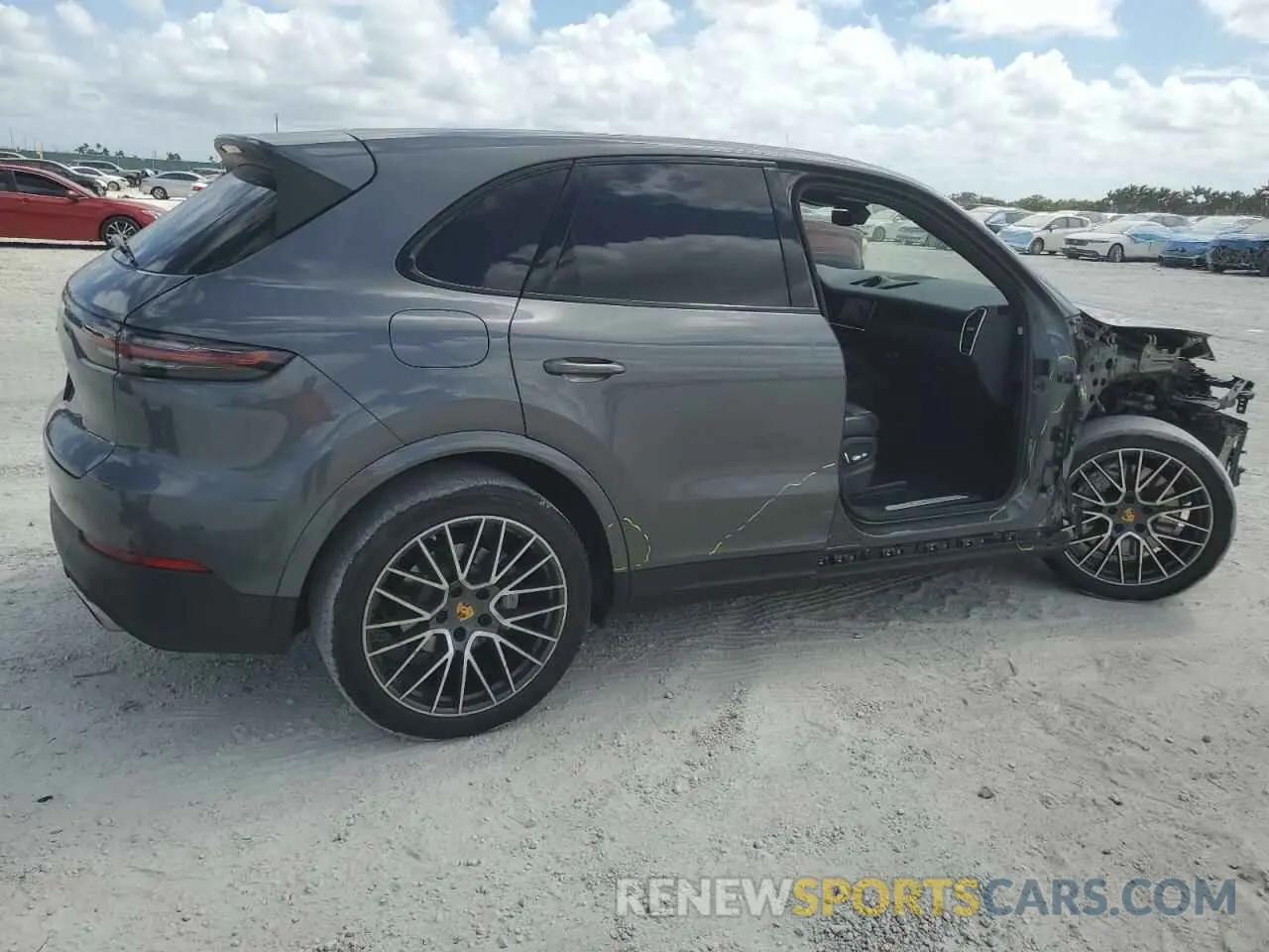3 fotografías del automóvil dañado WP1AA2AY2MDA07577 PORSCHE CAYENNE 2021