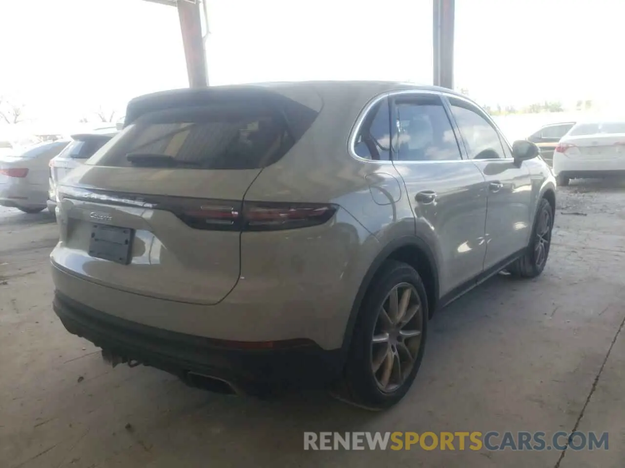 4 fotografías del automóvil dañado WP1AA2AY4MDA06088 PORSCHE CAYENNE 2021