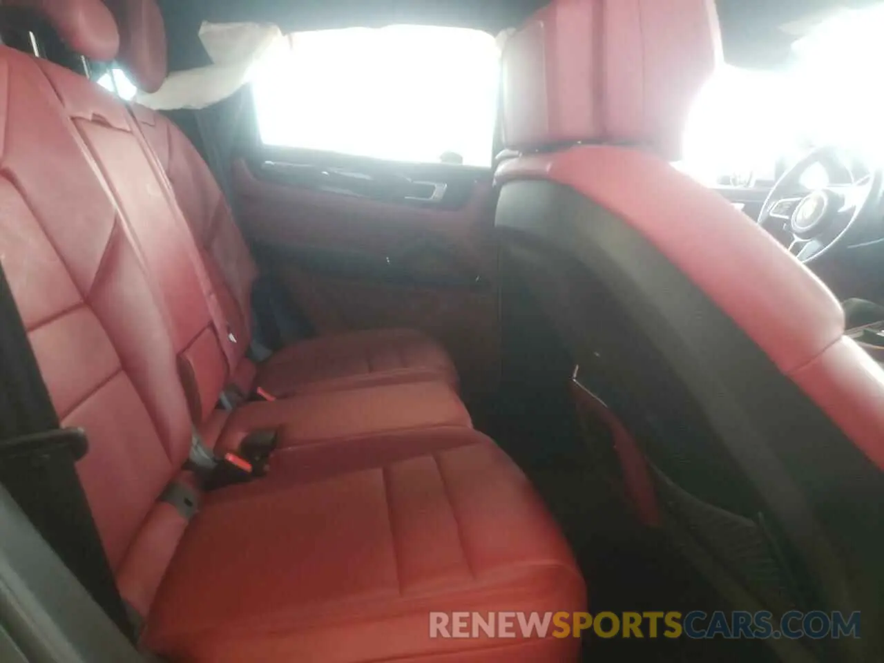 6 fotografías del automóvil dañado WP1AA2AY4MDA06088 PORSCHE CAYENNE 2021