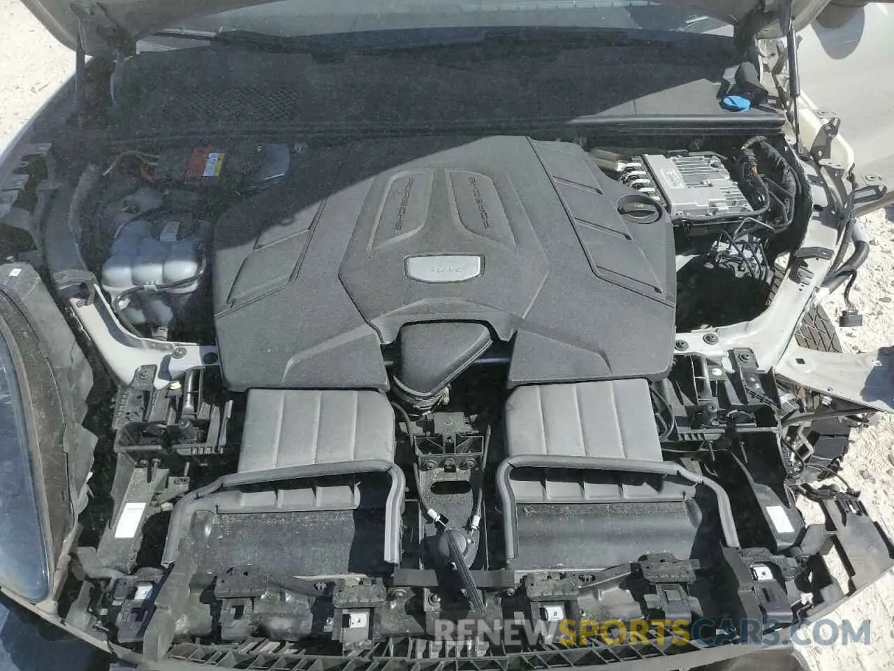 12 fotografías del automóvil dañado WP1AA2AY5MDA06603 PORSCHE CAYENNE 2021