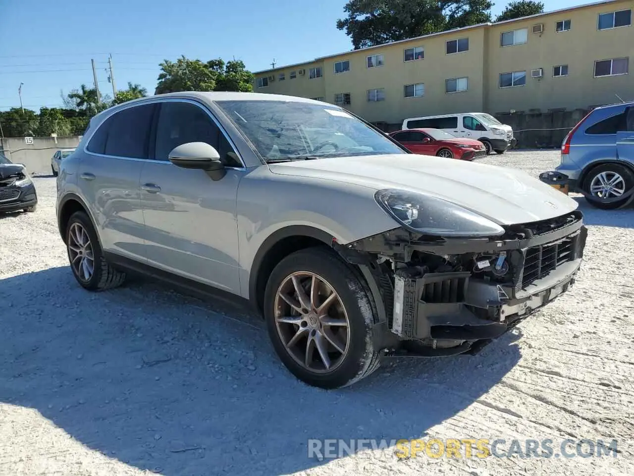4 fotografías del automóvil dañado WP1AA2AY5MDA06603 PORSCHE CAYENNE 2021