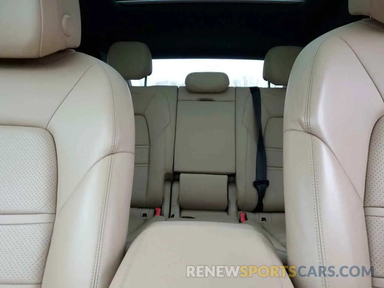 10 fotografías del automóvil dañado WP1AA2AY6MDA01135 PORSCHE CAYENNE 2021