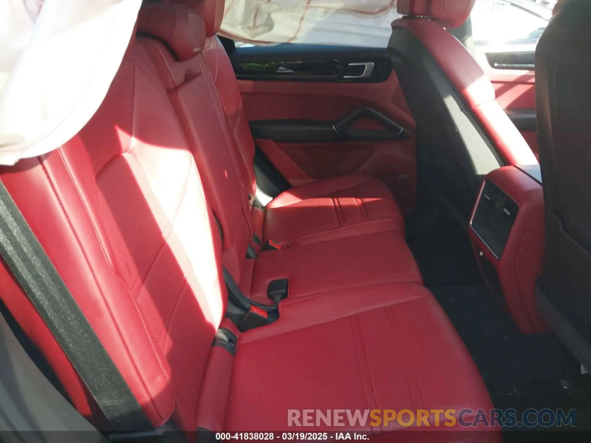 8 fotografías del automóvil dañado WP1AA2AY7MDA01807 PORSCHE CAYENNE 2021