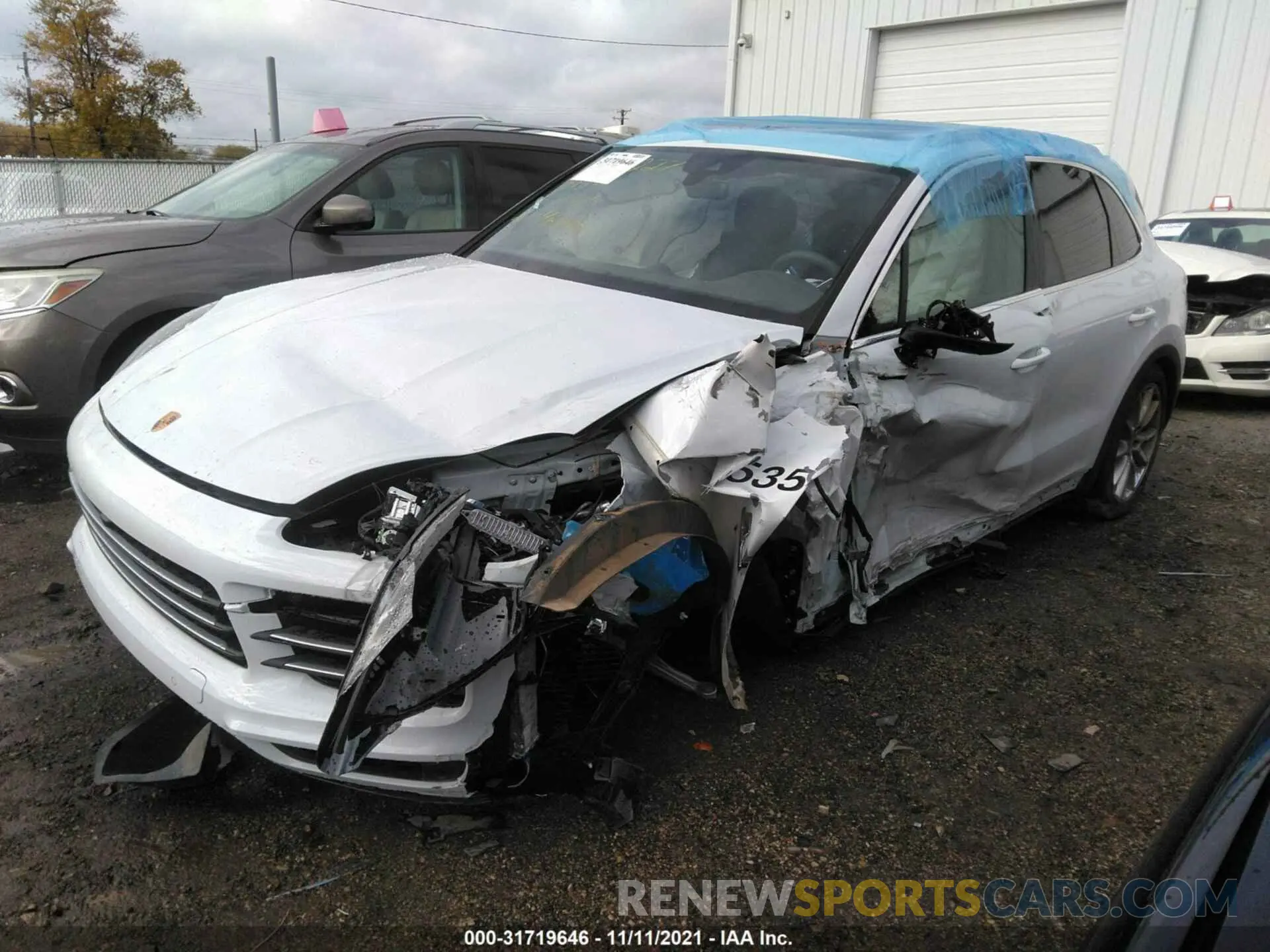2 fotografías del automóvil dañado WP1AA2AY8MDA07227 PORSCHE CAYENNE 2021