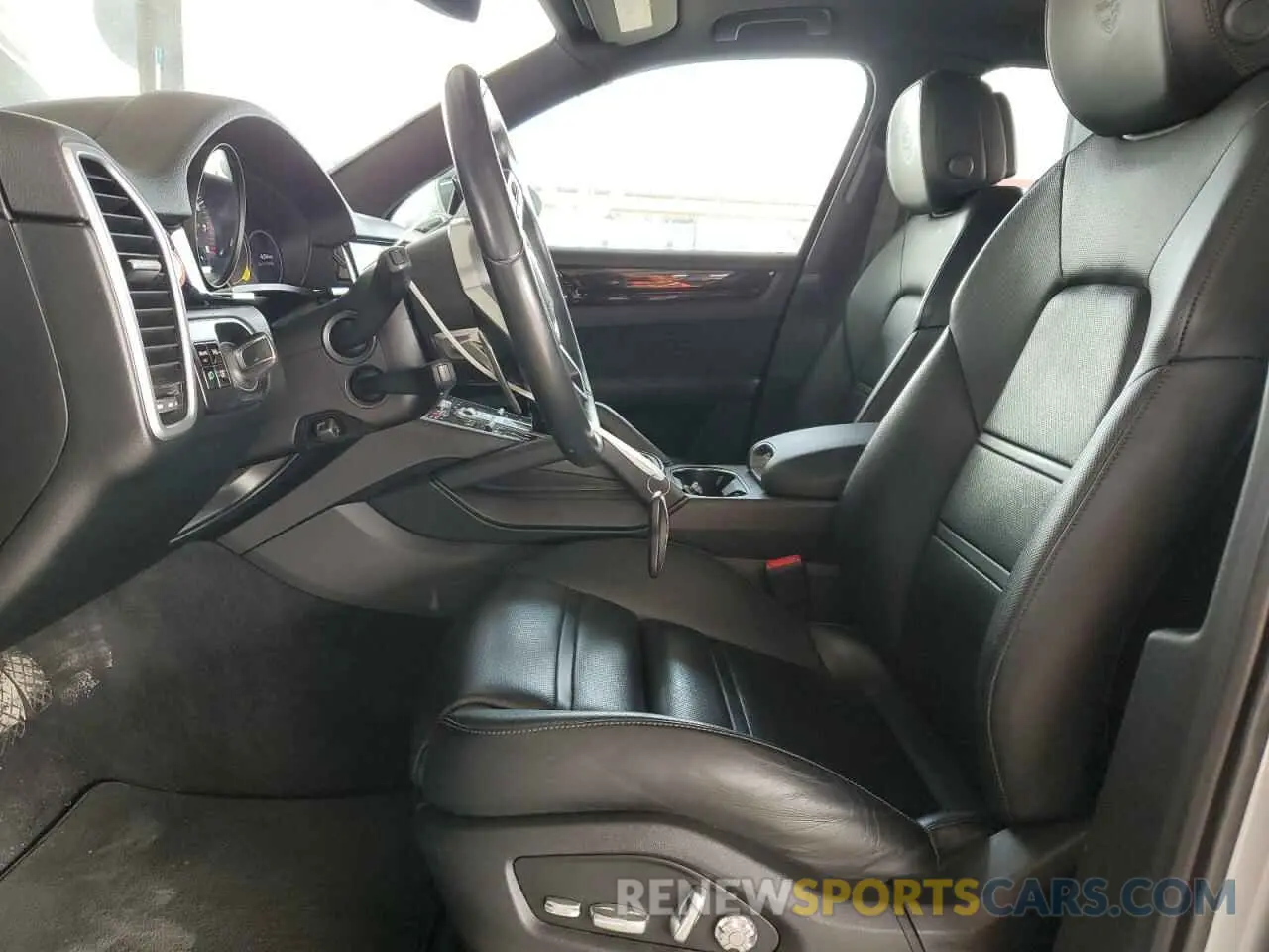 7 fotografías del automóvil dañado WP1AA2AY9MDA00187 PORSCHE CAYENNE 2021