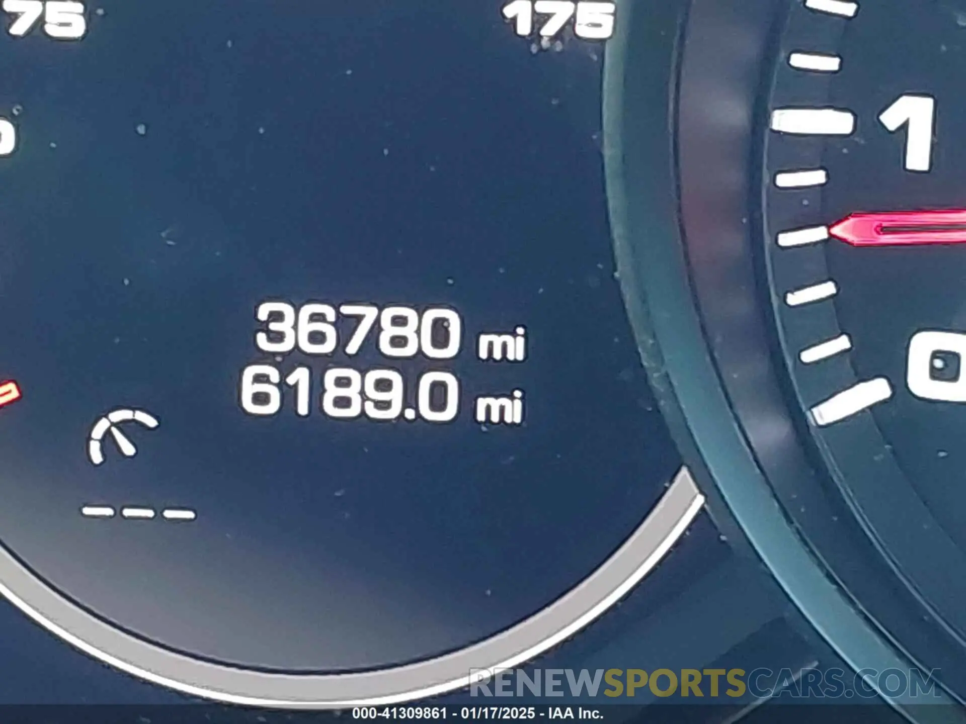 15 fotografías del automóvil dañado WP1AA2AY9MDA05552 PORSCHE CAYENNE 2021