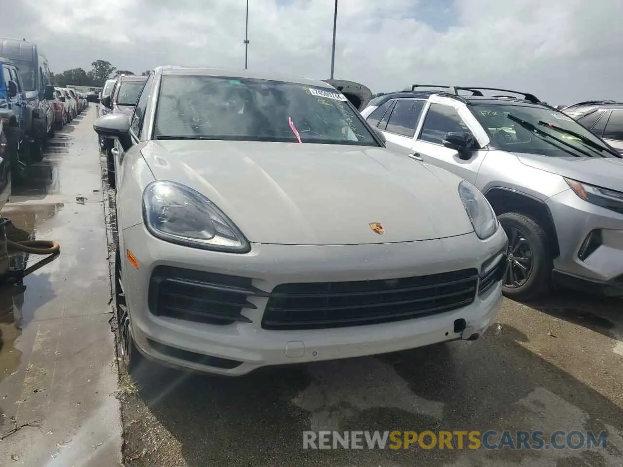 5 fotografías del automóvil dañado WP1AA2AY9MDA08404 PORSCHE CAYENNE 2021
