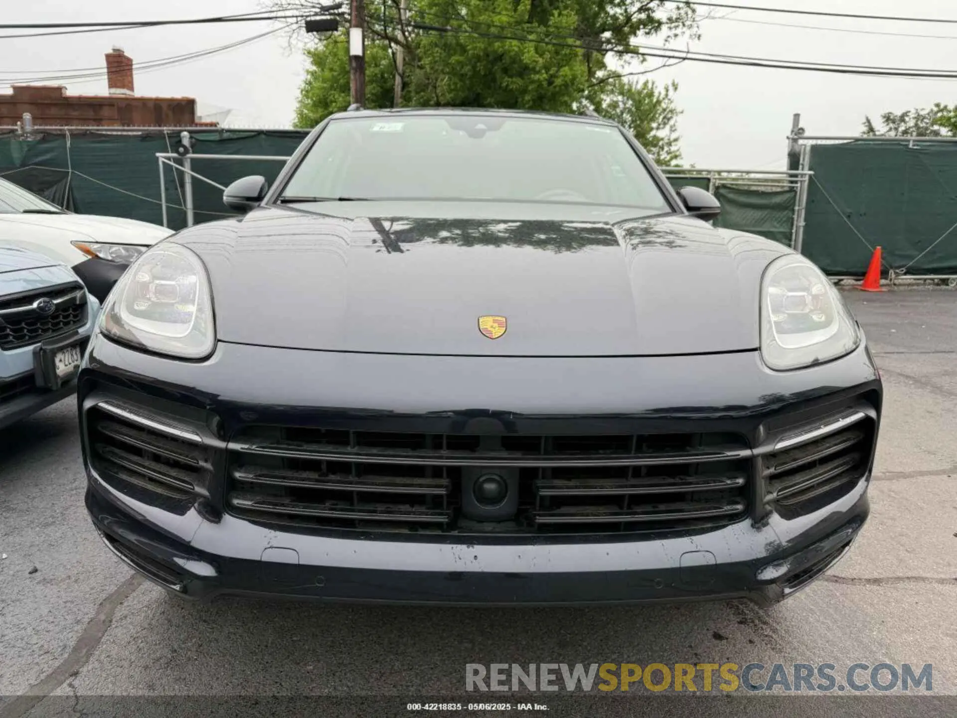 6 fotografías del automóvil dañado WP1AA2AYXMDA02563 PORSCHE CAYENNE 2021