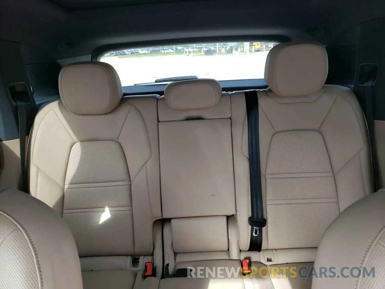 10 fotografías del automóvil dañado WP1AB2AY8MDA27555 PORSCHE CAYENNE 2021