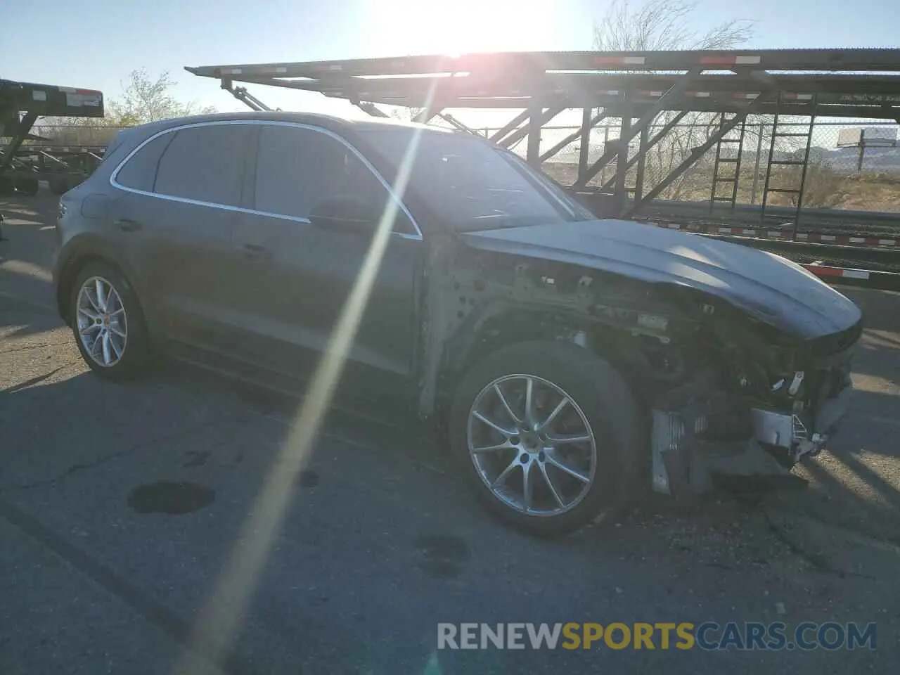4 fotografías del automóvil dañado WP1AB2AYXMDA27735 PORSCHE CAYENNE 2021