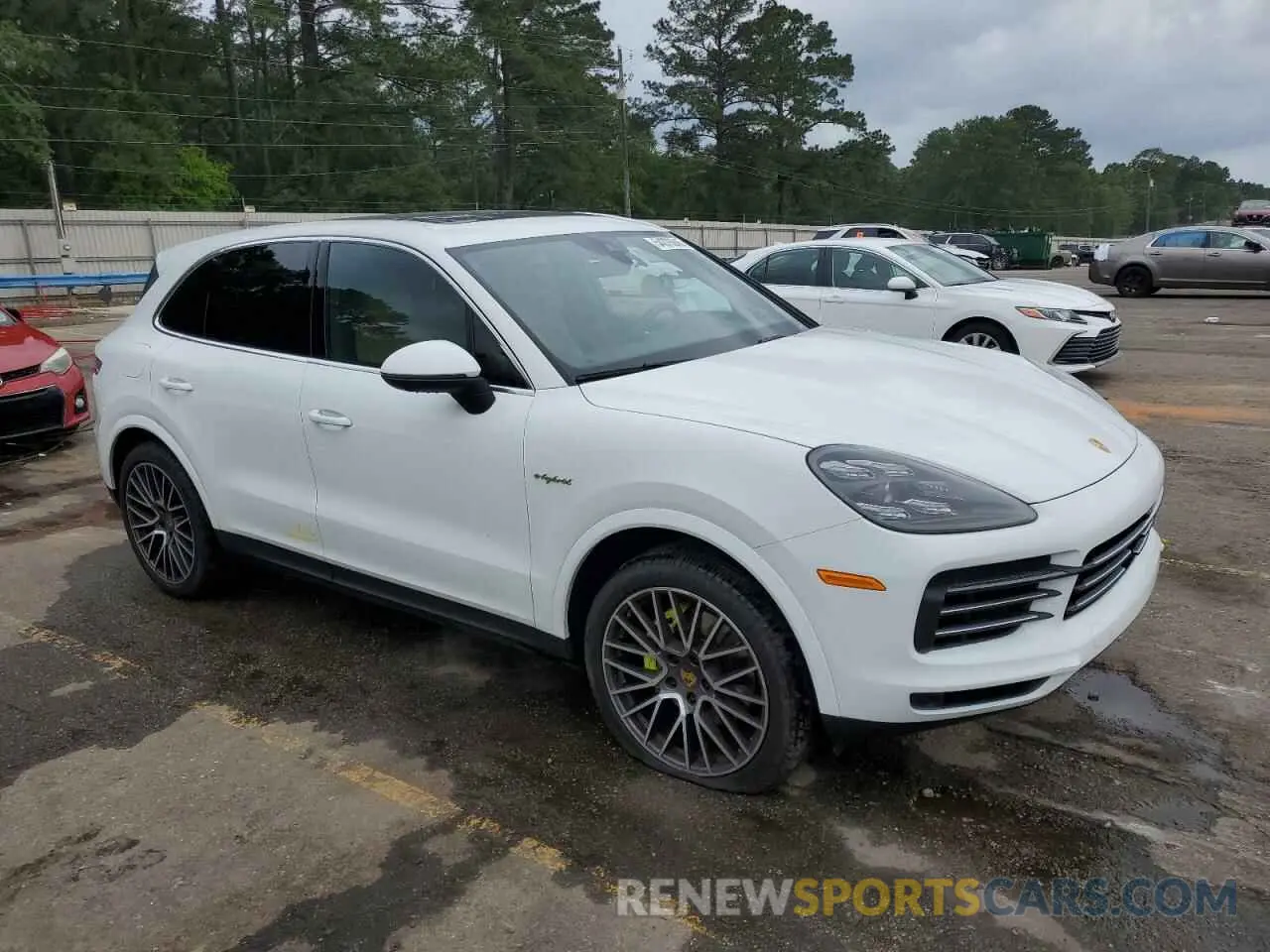 4 fotografías del automóvil dañado WP1AE2AY1MDA24696 PORSCHE CAYENNE 2021