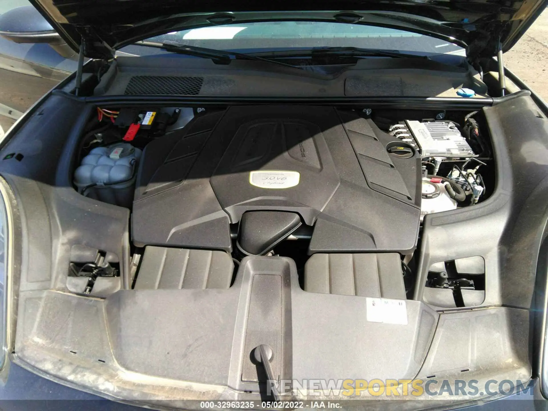 10 fotografías del automóvil dañado WP1AE2AY5MDA24328 PORSCHE CAYENNE 2021