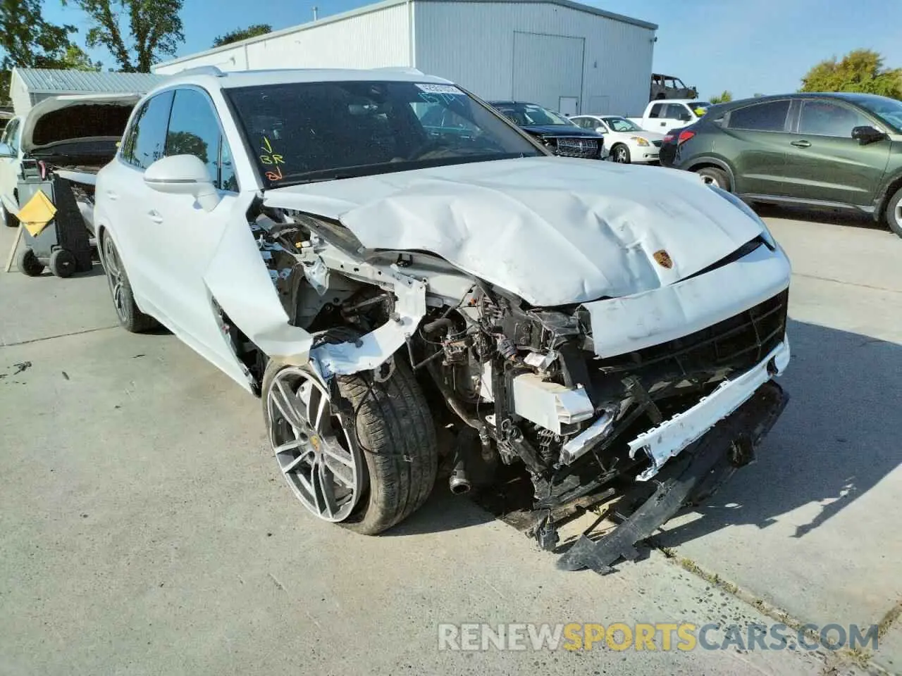 1 fotografías del automóvil dañado WP1AF2AY7MDA36378 PORSCHE CAYENNE 2021