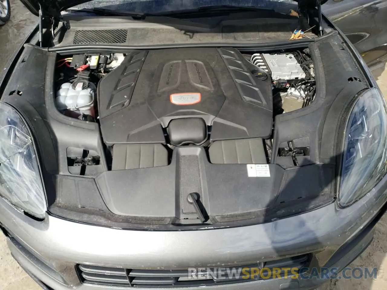 12 fotografías del automóvil dañado WP1AG2AY4MDA33970 PORSCHE CAYENNE 2021