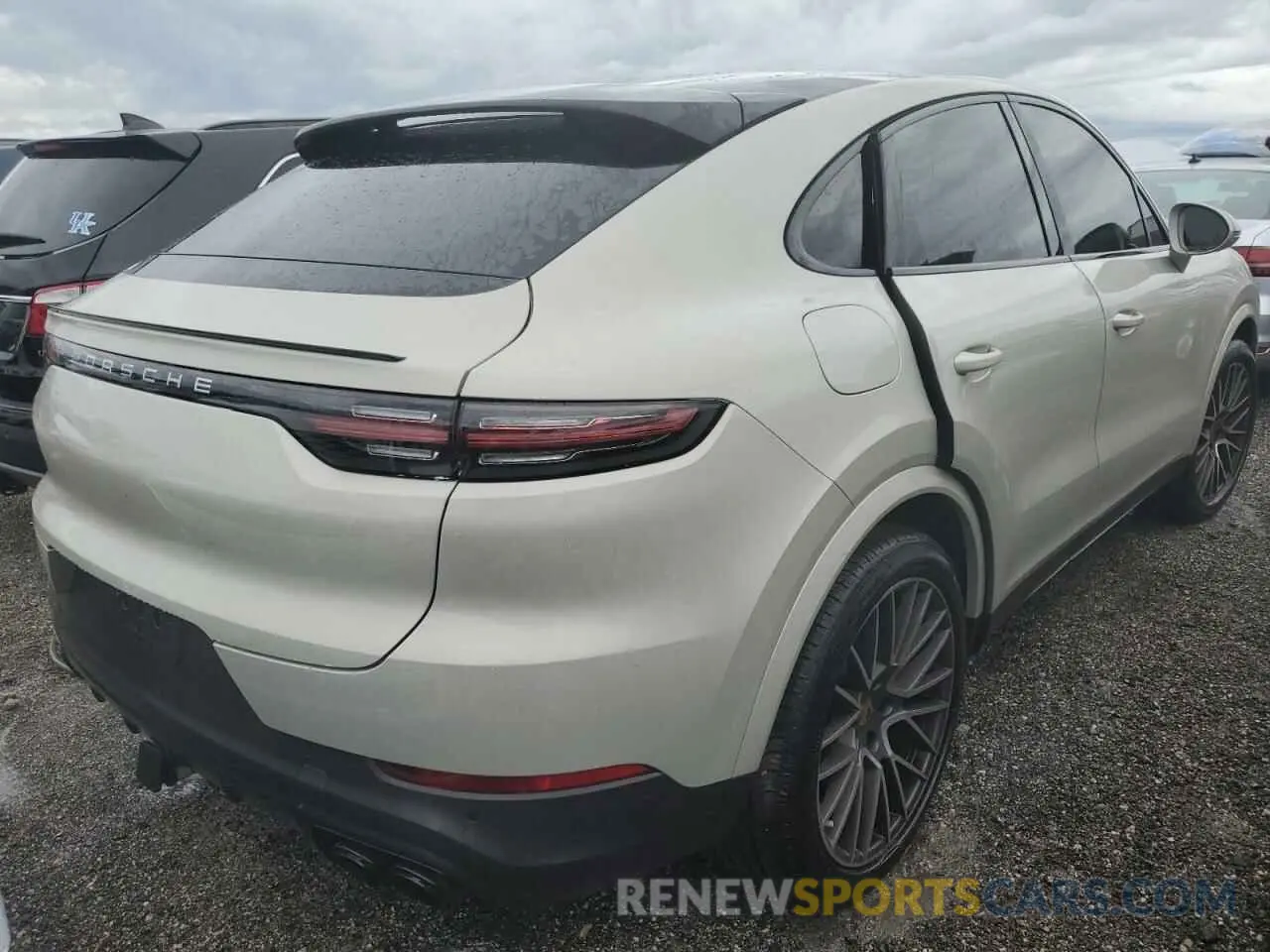 4 fotografías del automóvil dañado WP1BA2AY2MDA43015 PORSCHE CAYENNE 2021