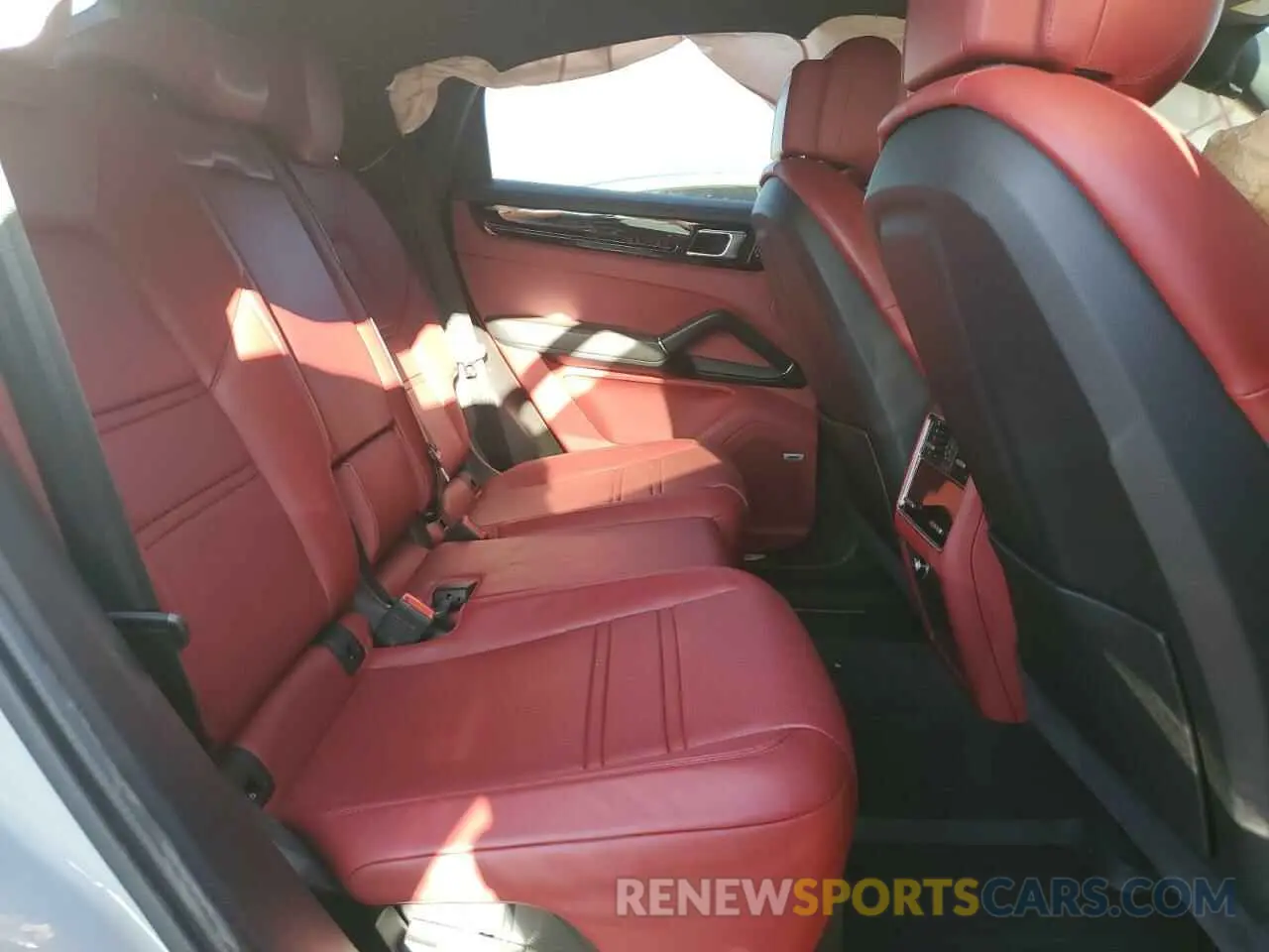 11 fotografías del automóvil dañado WP1BA2AY4MDA40505 PORSCHE CAYENNE 2021