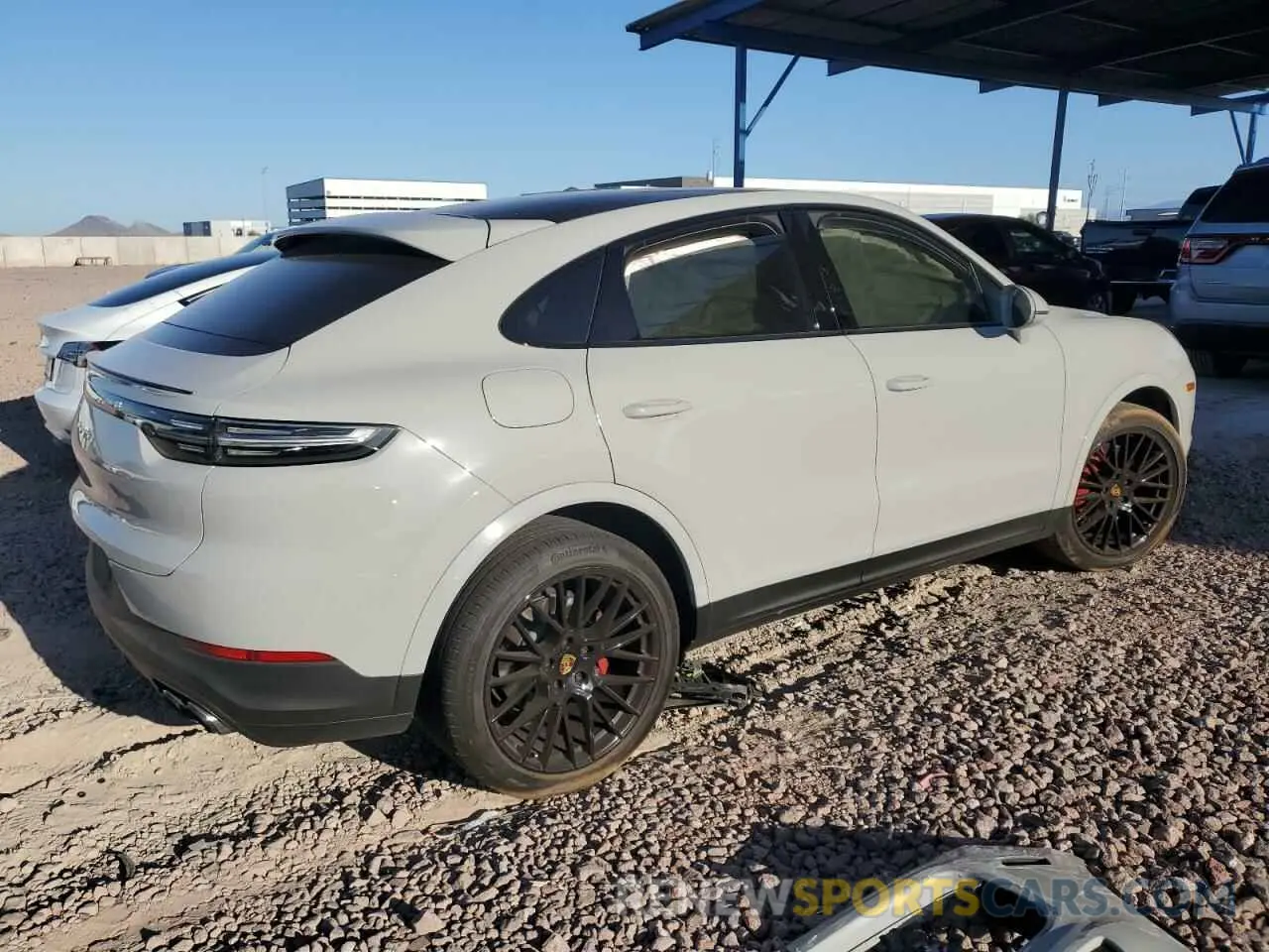 3 fotografías del automóvil dañado WP1BA2AY4MDA40505 PORSCHE CAYENNE 2021