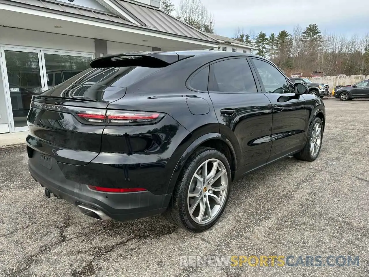 4 fotografías del automóvil dañado WP1BA2AY5MDA40948 PORSCHE CAYENNE 2021