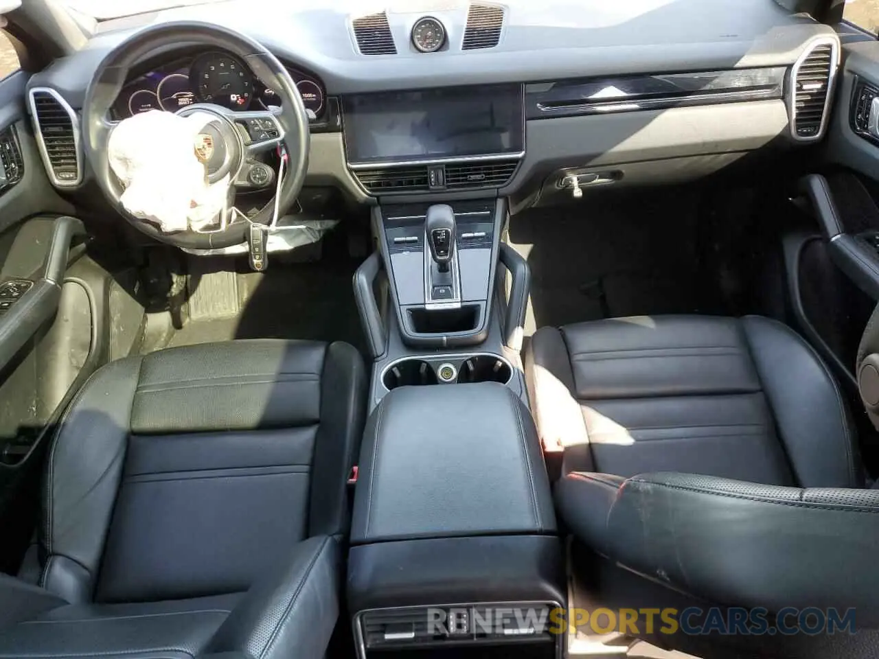 8 fotografías del automóvil dañado WP1BA2AY5MDA41596 PORSCHE CAYENNE 2021