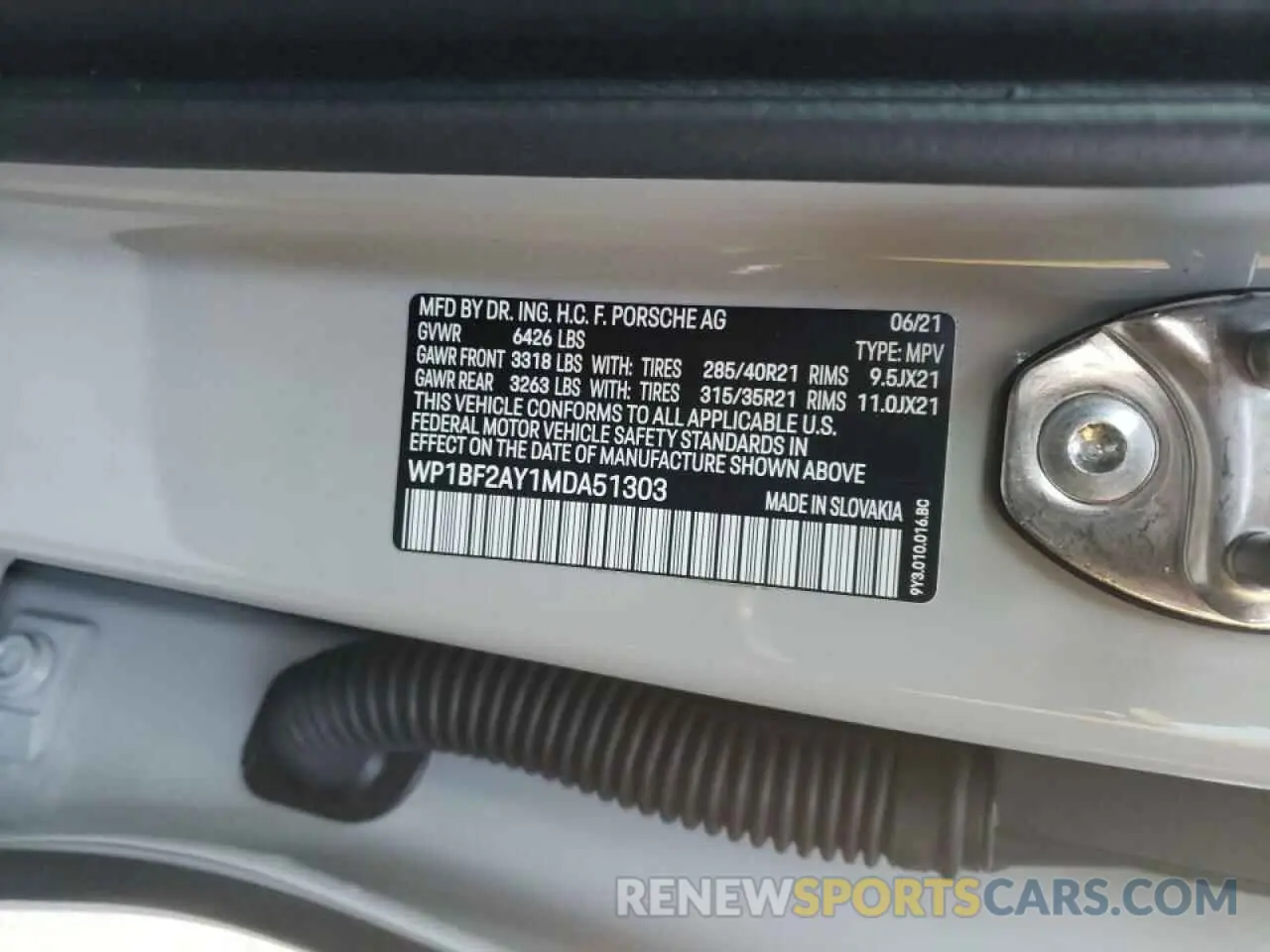 10 fotografías del automóvil dañado WP1BF2AY1MDA51303 PORSCHE CAYENNE 2021