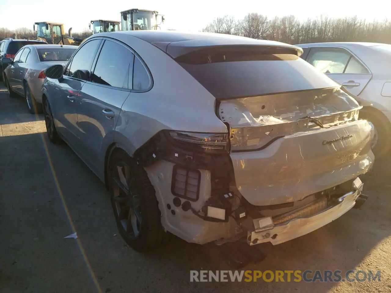 3 fotografías del automóvil dañado WP1BF2AY1MDA51303 PORSCHE CAYENNE 2021