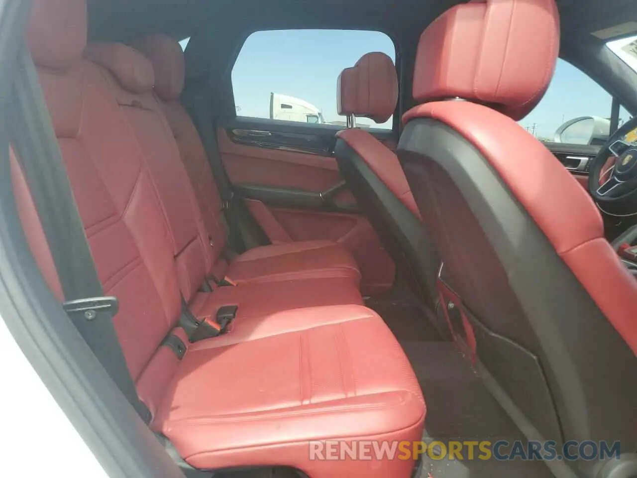 11 fotografías del automóvil dañado WP1AA2AY2NDA04695 PORSCHE CAYENNE 2022