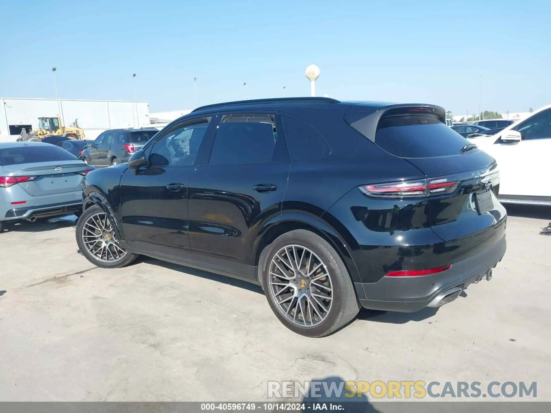 3 fotografías del automóvil dañado WP1AA2AY4NDA03550 PORSCHE CAYENNE 2022