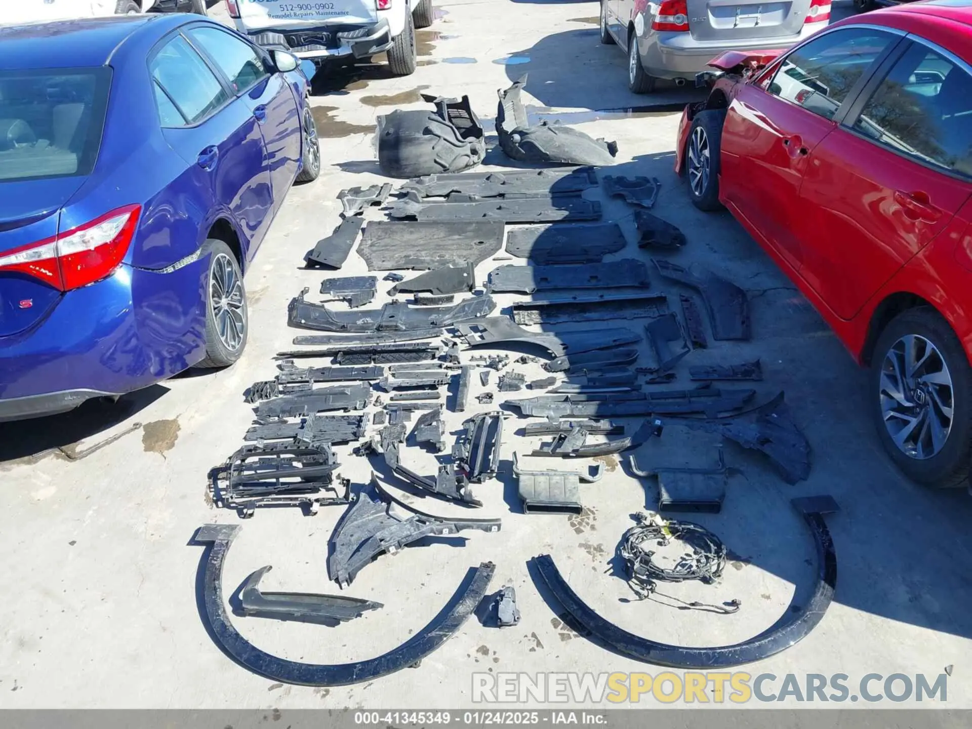 18 fotografías del automóvil dañado WP1AA2AY5NDA07039 PORSCHE CAYENNE 2022