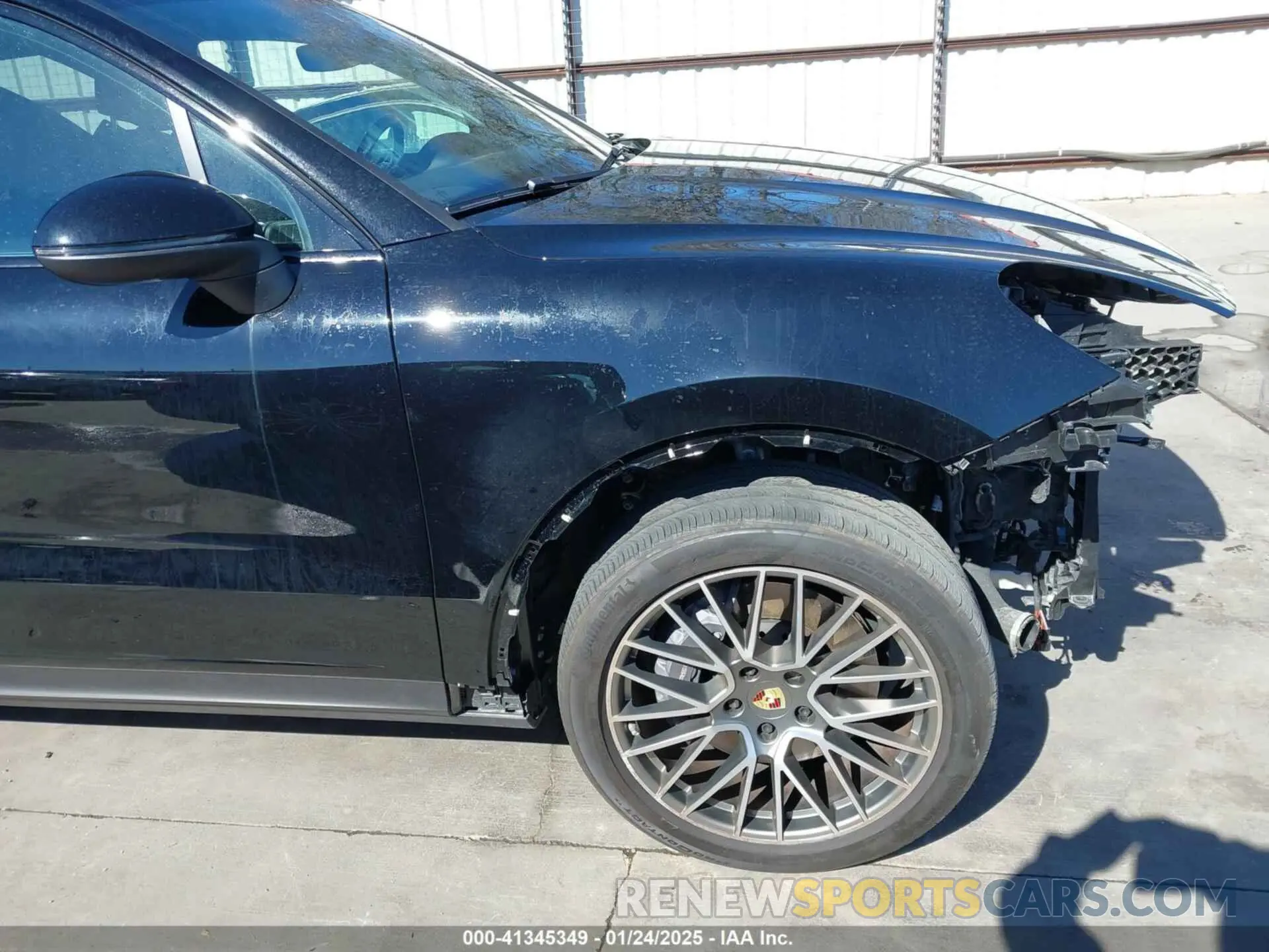 20 fotografías del automóvil dañado WP1AA2AY5NDA07039 PORSCHE CAYENNE 2022