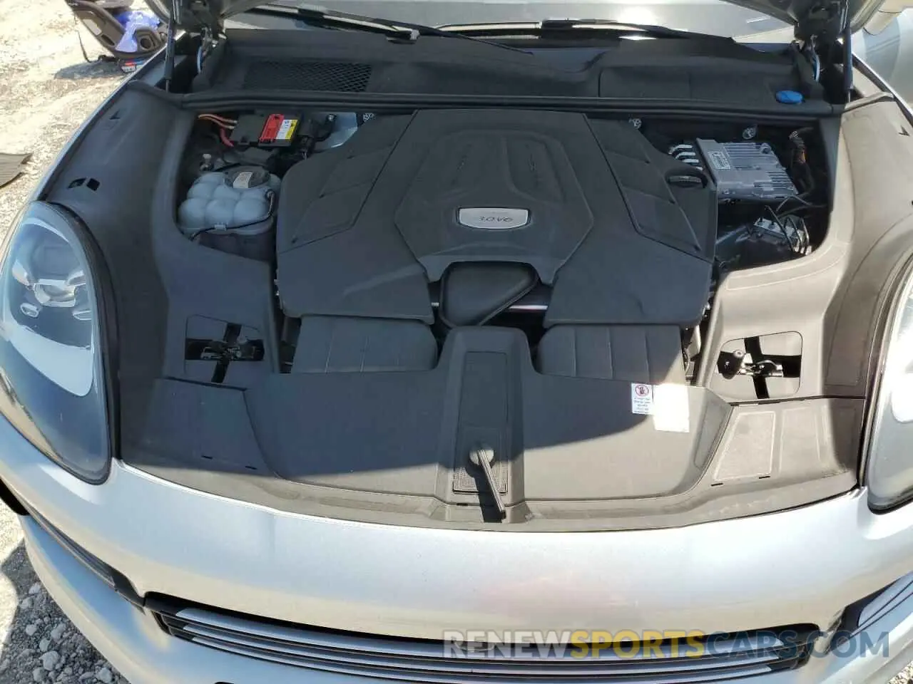 12 fotografías del automóvil dañado WP1AA2AY8NDA01171 PORSCHE CAYENNE 2022