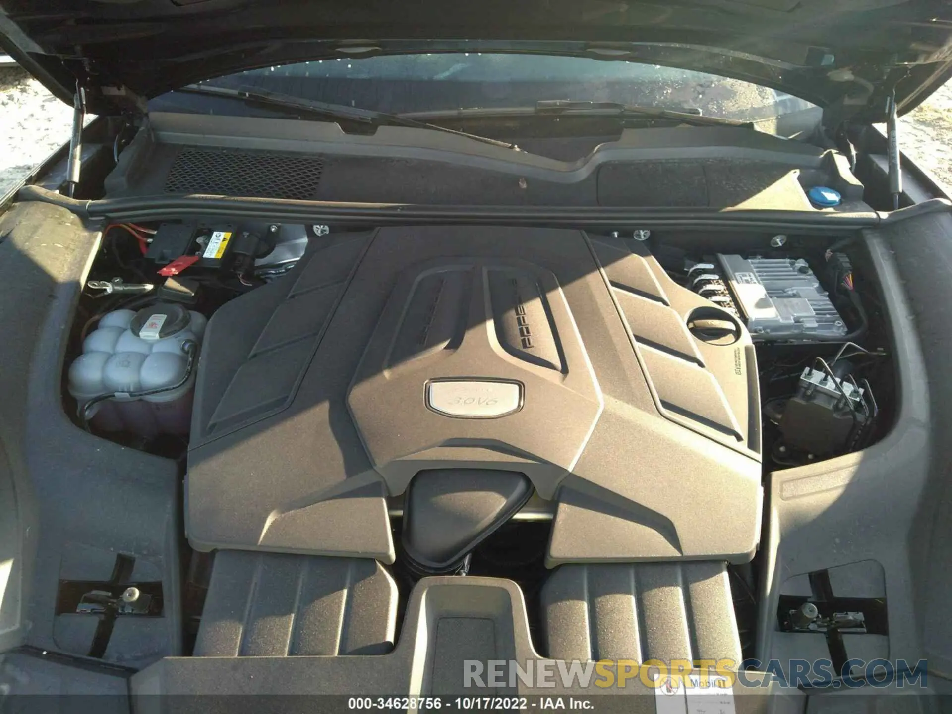 10 fotografías del automóvil dañado WP1AA2AY8NDA04510 PORSCHE CAYENNE 2022