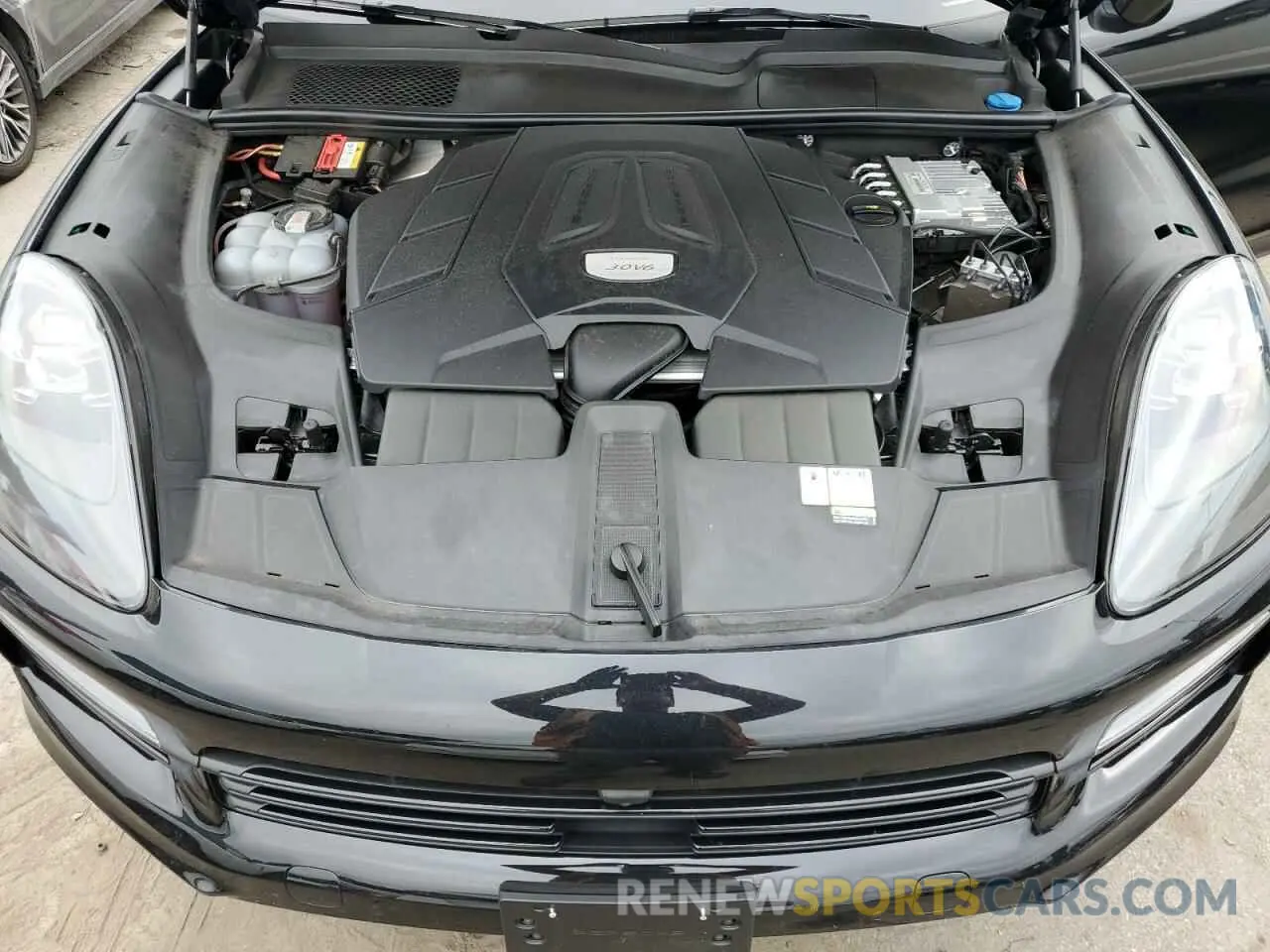 12 fotografías del automóvil dañado WP1AA2AY9NDA04824 PORSCHE CAYENNE 2022
